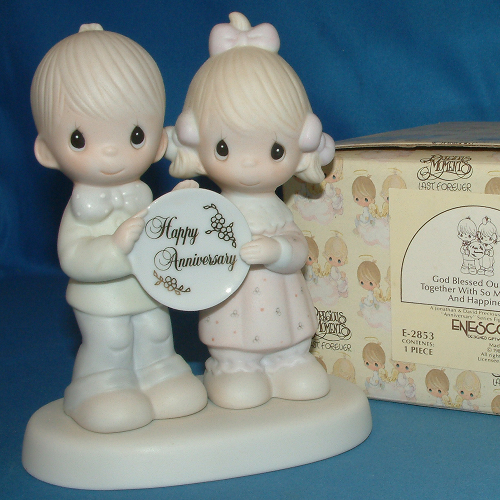 Precious Moments Figurine E2853 MIB God Bless Our Years Together. | EBay